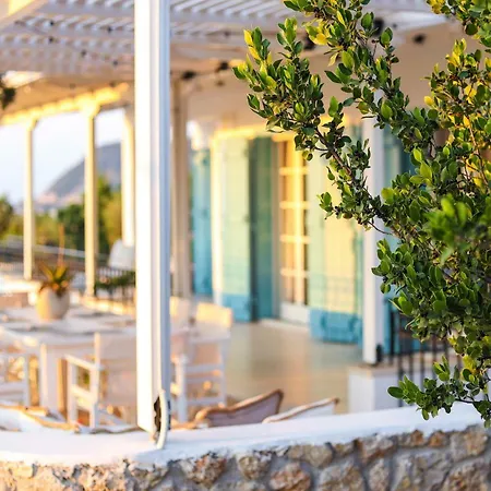Orama: Sea To Sky Villas *