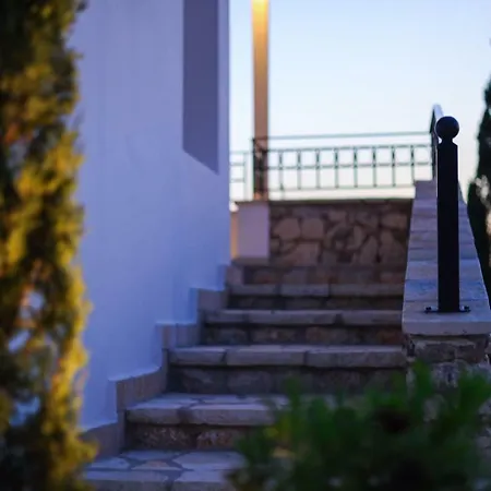 Orama: Sea To Sky Villas Villa Áyios Nikítas